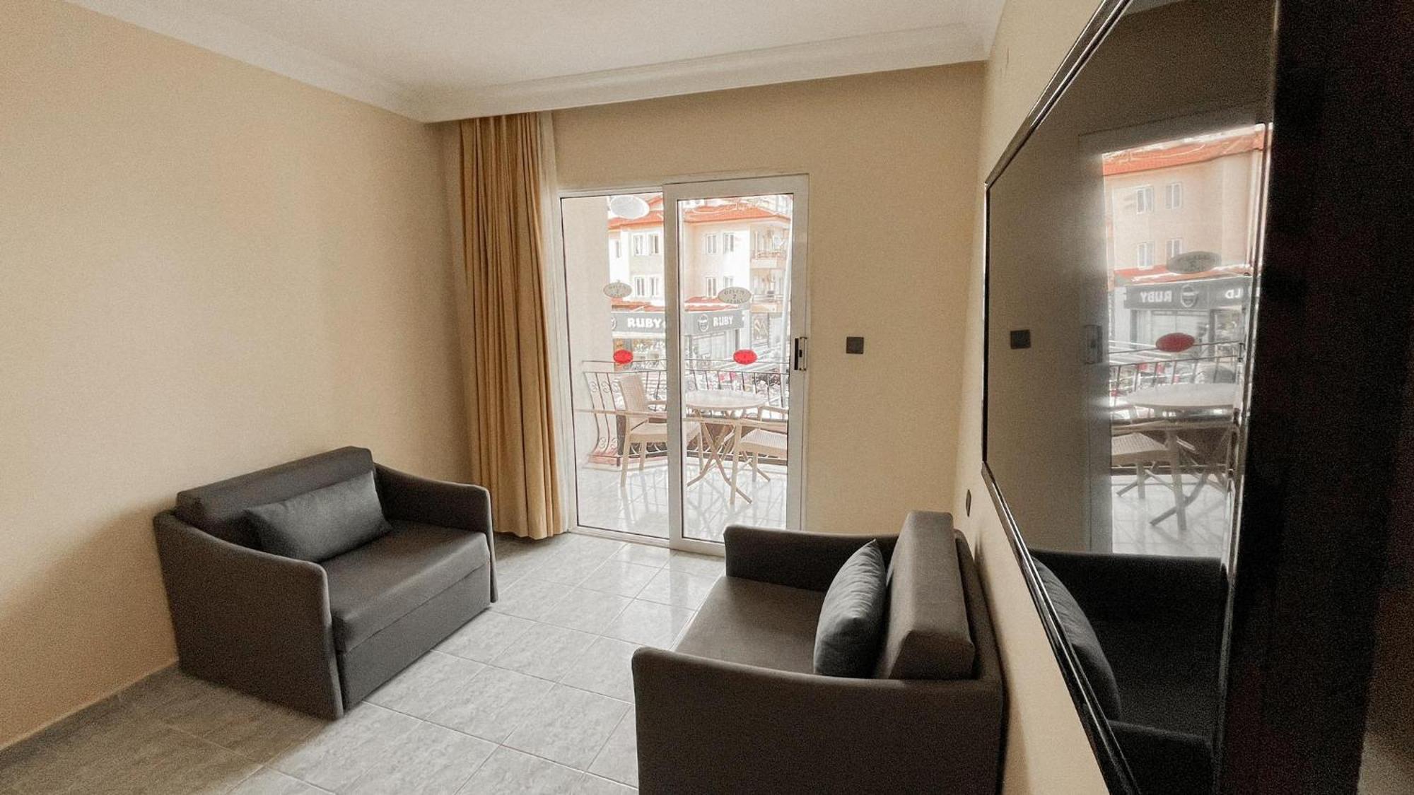 Ozlem 2 Apart Hotel Marmaris Ngoại thất bức ảnh