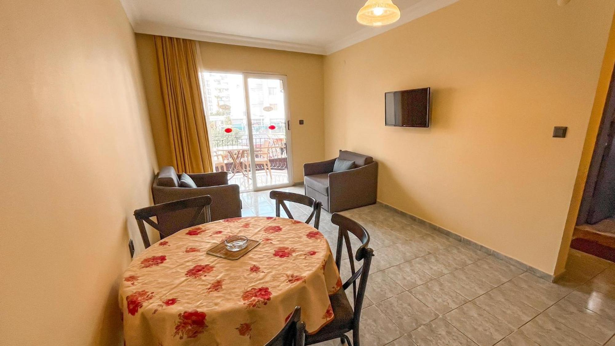 Ozlem 2 Apart Hotel Marmaris Ngoại thất bức ảnh