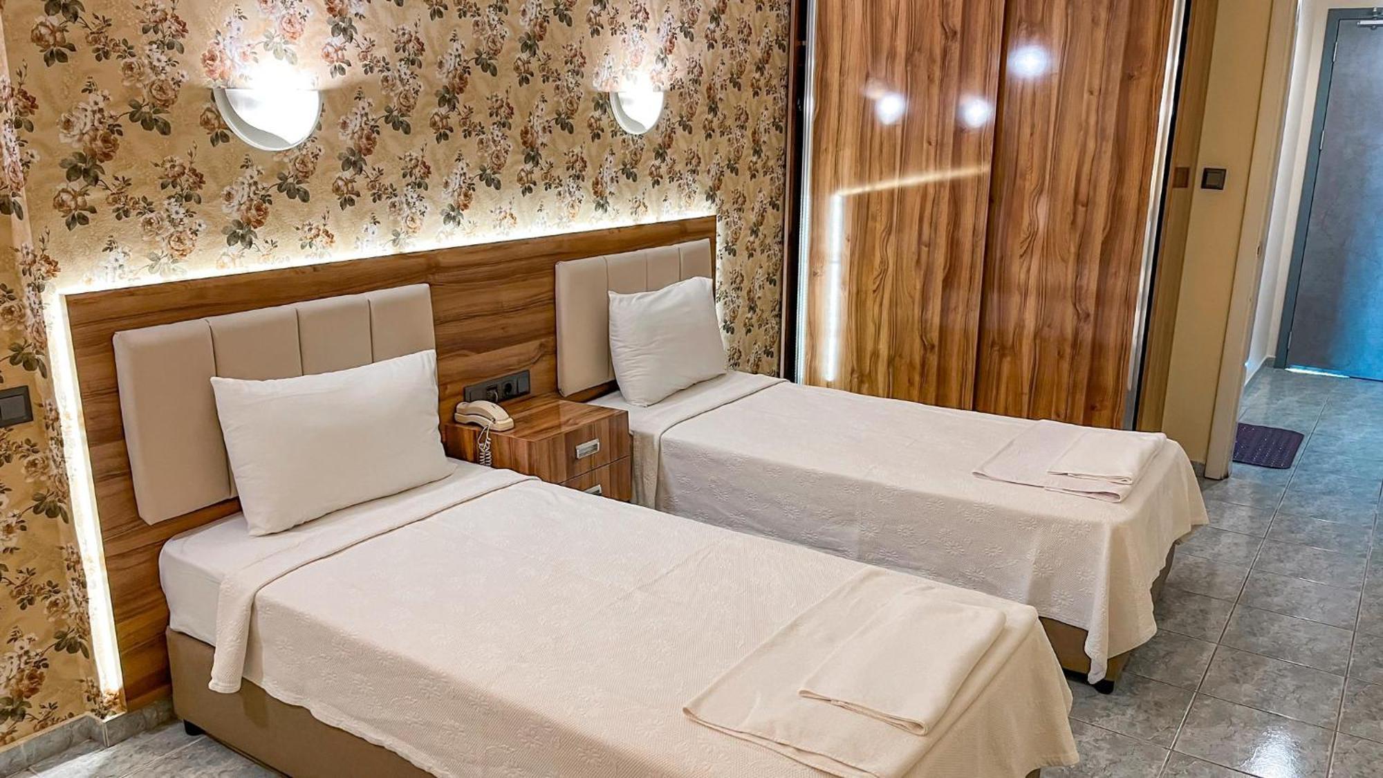 Ozlem 2 Apart Hotel Marmaris Ngoại thất bức ảnh