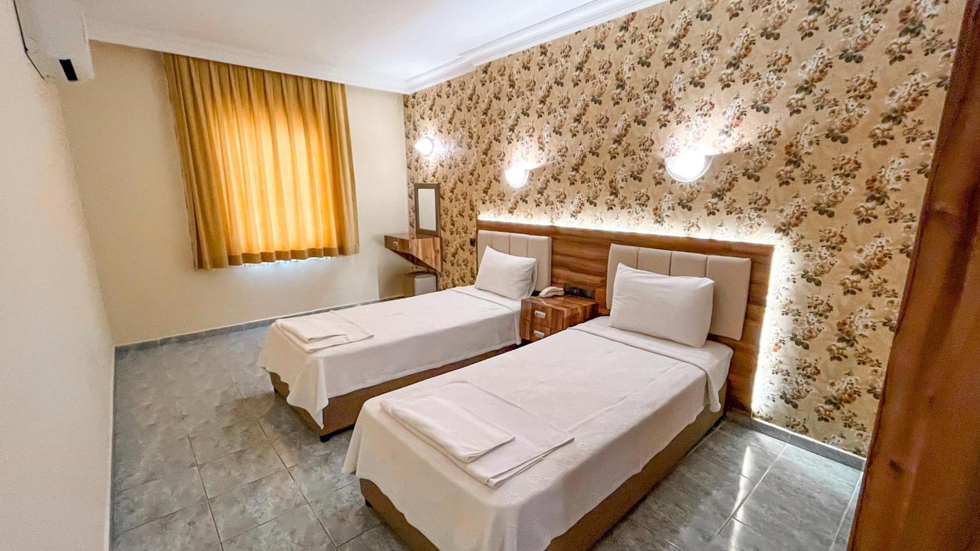 Ozlem 2 Apart Hotel Marmaris Ngoại thất bức ảnh