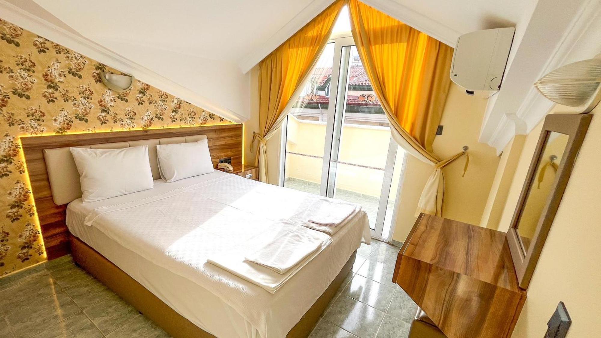Ozlem 2 Apart Hotel Marmaris Ngoại thất bức ảnh