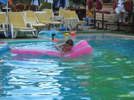 Ozlem 2 Apart Hotel Marmaris Ngoại thất bức ảnh