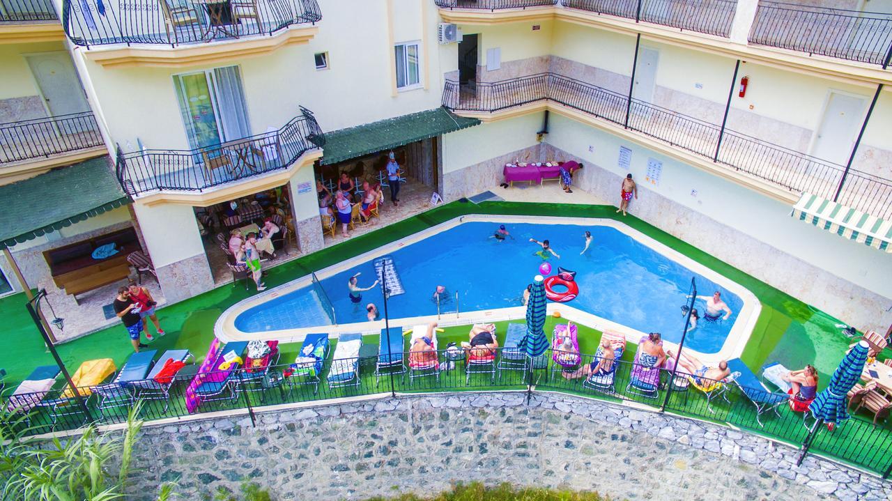 Ozlem 2 Apart Hotel Marmaris Ngoại thất bức ảnh